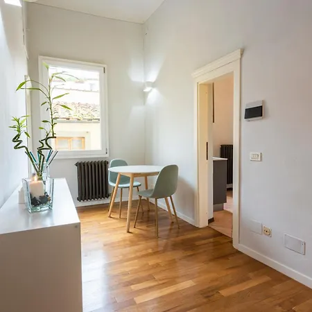 Apartament Panzani *